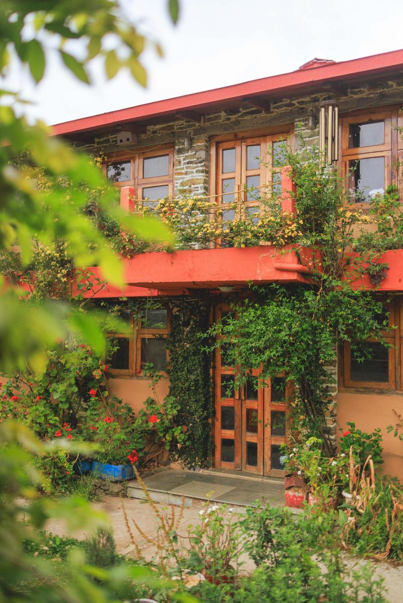 Dwarahat Dunagiri Retreat מראה חיצוני תמונה